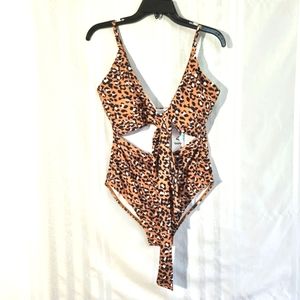 UPOPBY SEXY CUTOUT 1PC LEOPARD PRINT SWIMSUIT/BATHINSUIT SIZE LARGE